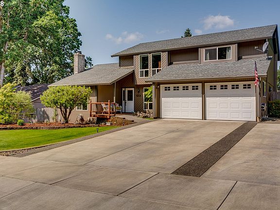 3rd image of 15104 NE 26th Ct