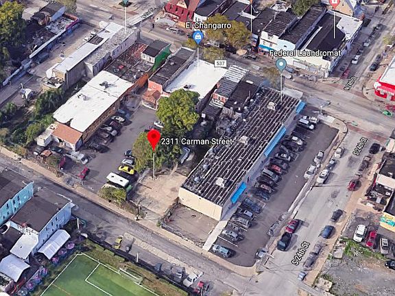 2nd image of 2311 Carman St
