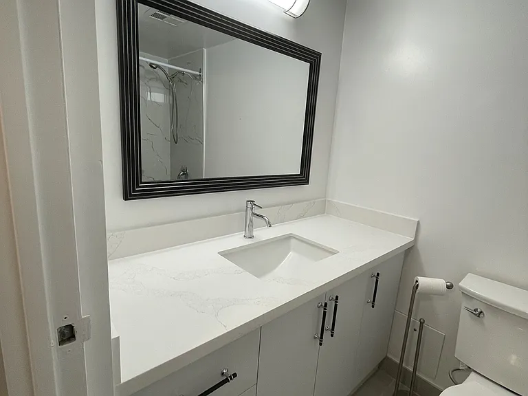 5785 Yonge St #207 — Photo 23