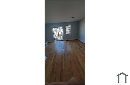 1353 Pinson St #3 Photo 1