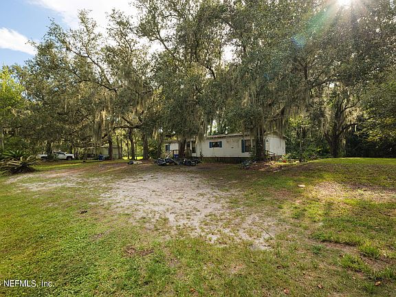 3rd image of 5041 B Avenue
