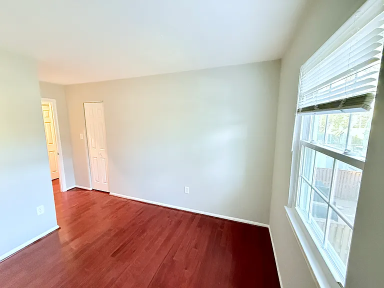 15705 Ambiance Dr — Photo 12