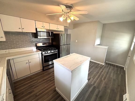 5th image of 126 N Prairie Ave