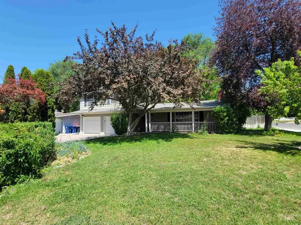 706 Sunrise Blvd N, Twin Falls, ID 83301