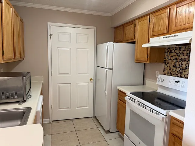 4070 Dancing Cloud Ct #171 — Photo 4