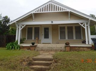 117 4th Ave NW, Ardmore, OK 73401