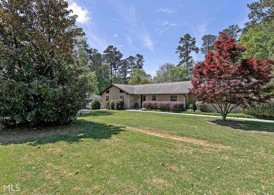 1st image of 2347 Amber Woods Dr