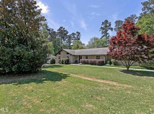 2347 Amber Woods Dr, Snellville, GA