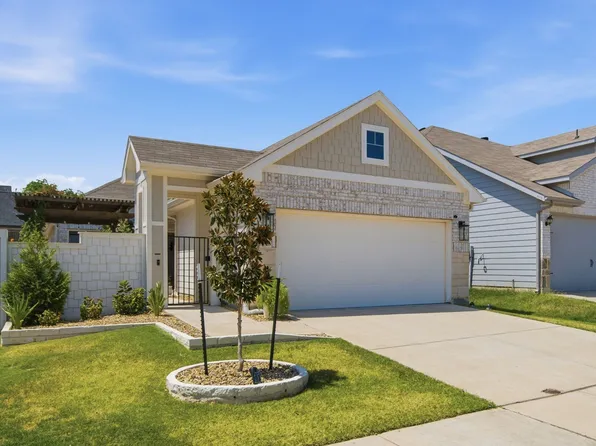 616 Coleman St, Aubrey, TX 76227