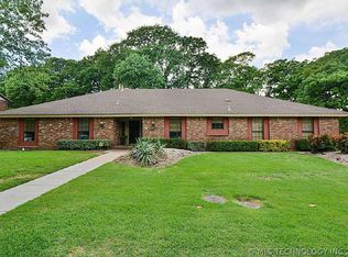 10424 S 68th East Ave, Tulsa, OK 74133