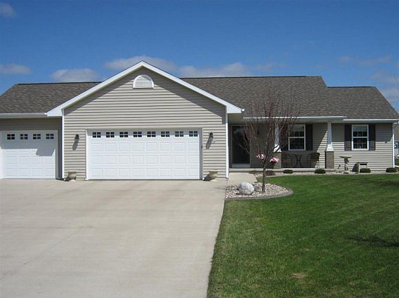 1st image of N1779 Schroeder Farm Dr