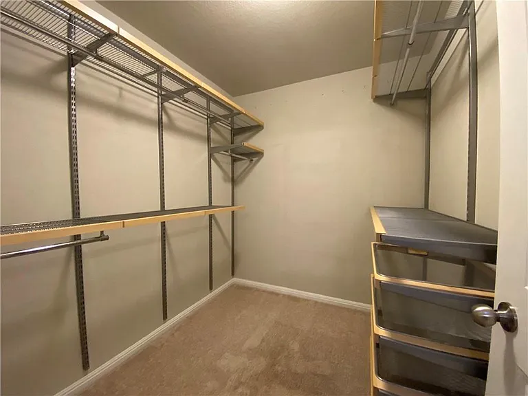 816 Sleeping Bear Dunes Dr — Photo 8