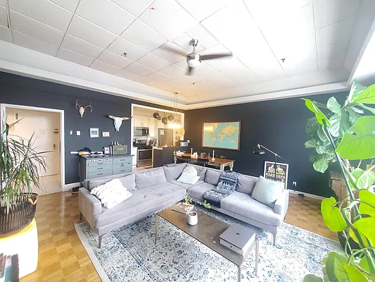 Rented by Smart NY Realty LLC | media 1