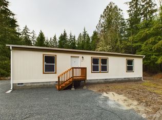 881 Ruby Valley Ct, Maple Falls, WA 98266