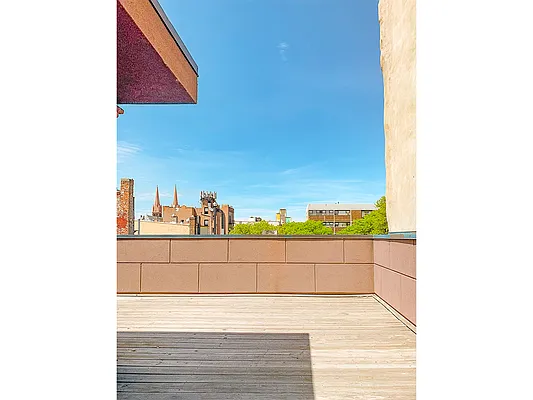 Rented by MySpaceNYC | media 14