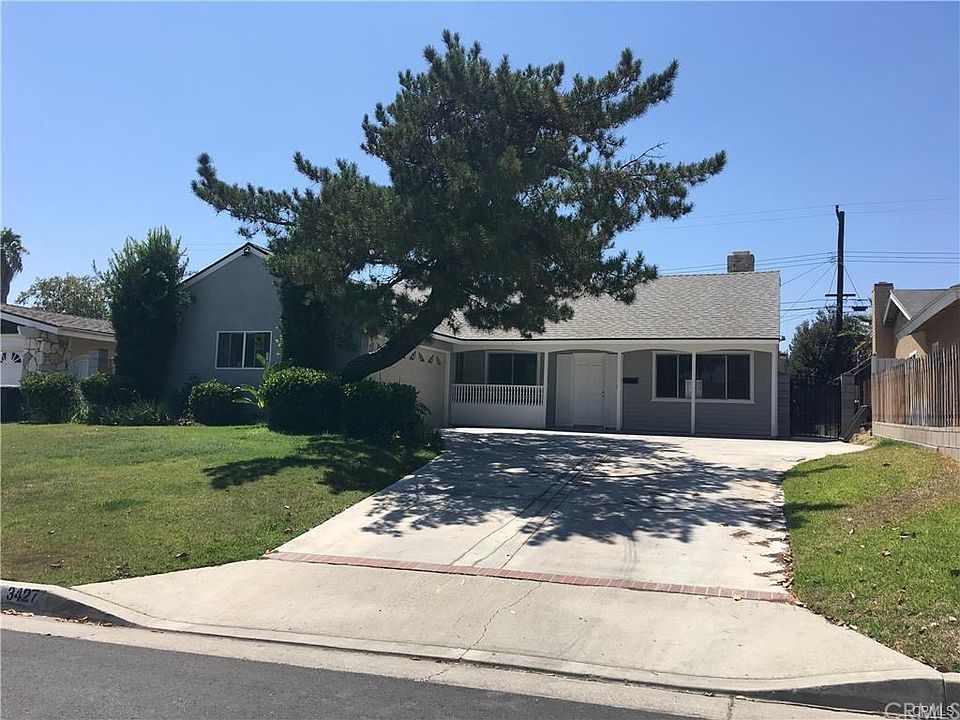 1st image of 3427 S Gauntlet Dr
