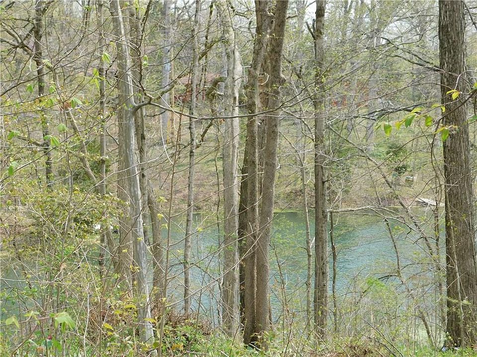 2nd image of 19553 E Lake Site Dr
