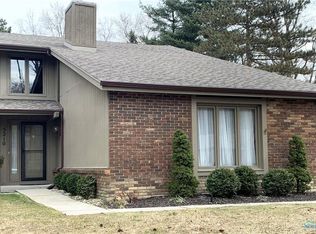 5210 Pine Grove Ct #14, Toledo, OH 43615