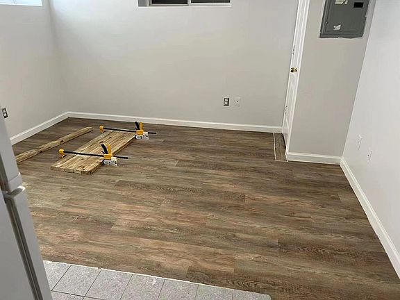 3rd image of 165A Ainsworth Ave #Basement