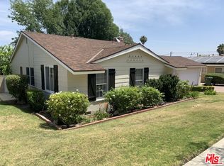 18151 Rancho St, Tarzana, CA 91356