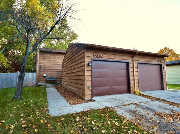 1806 23rd Ave S, Fargo, ND 58103