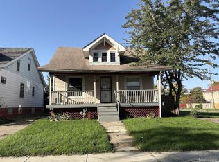389 Eastlawn St, Detroit, MI 48215