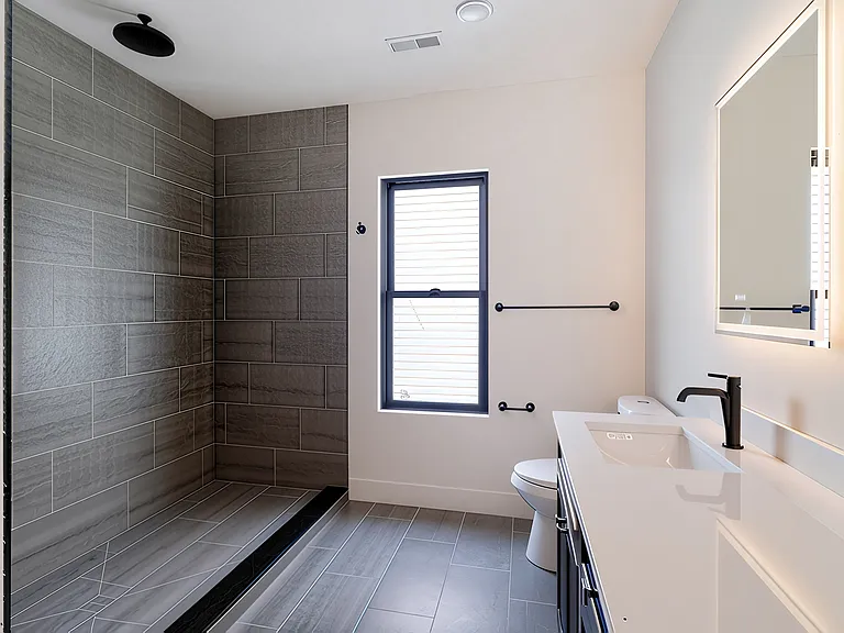 50 Crescent Ave #3 — Photo 14