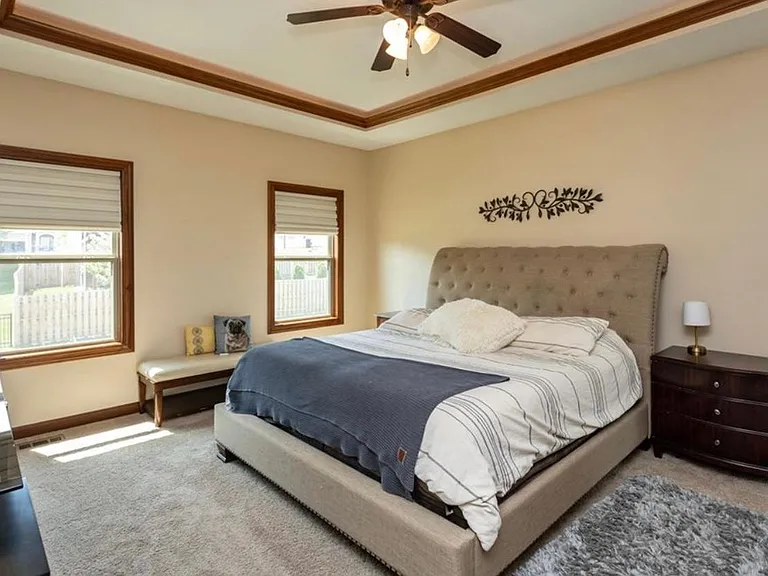 16800 Prairie Dr — Photo 8