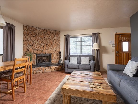 5th image of 41764 Brownie Ln APT 6