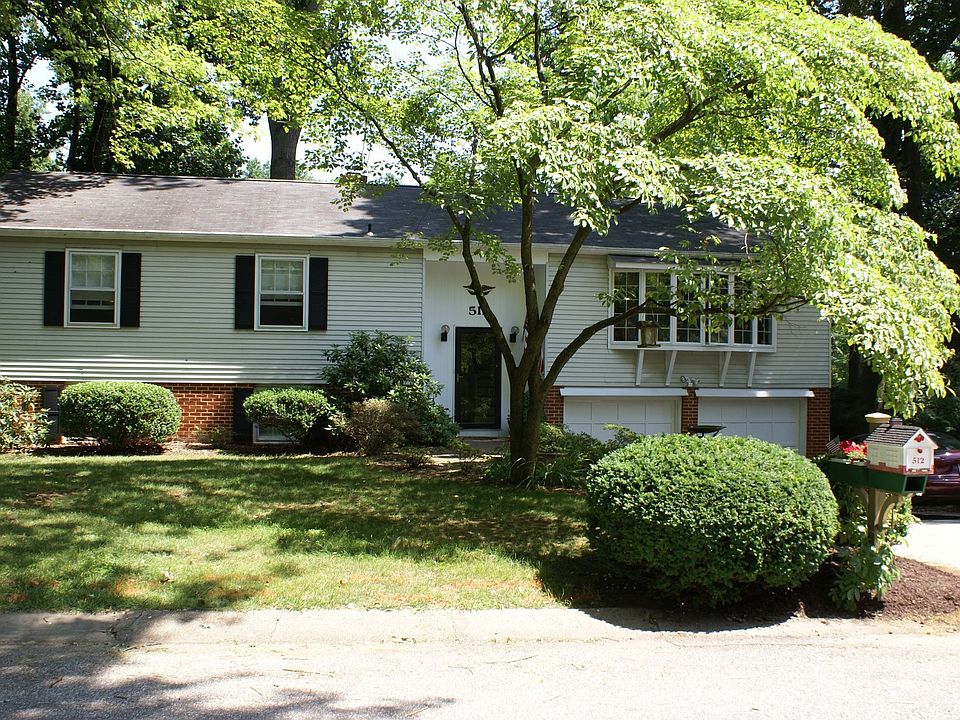 1st image of 512 Mystic Ln