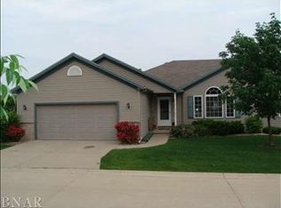 1403 Inglewood Cir, Bloomington, IL