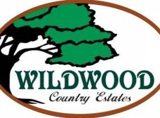 2623 Country Rdg, Muscatine, IA 52761