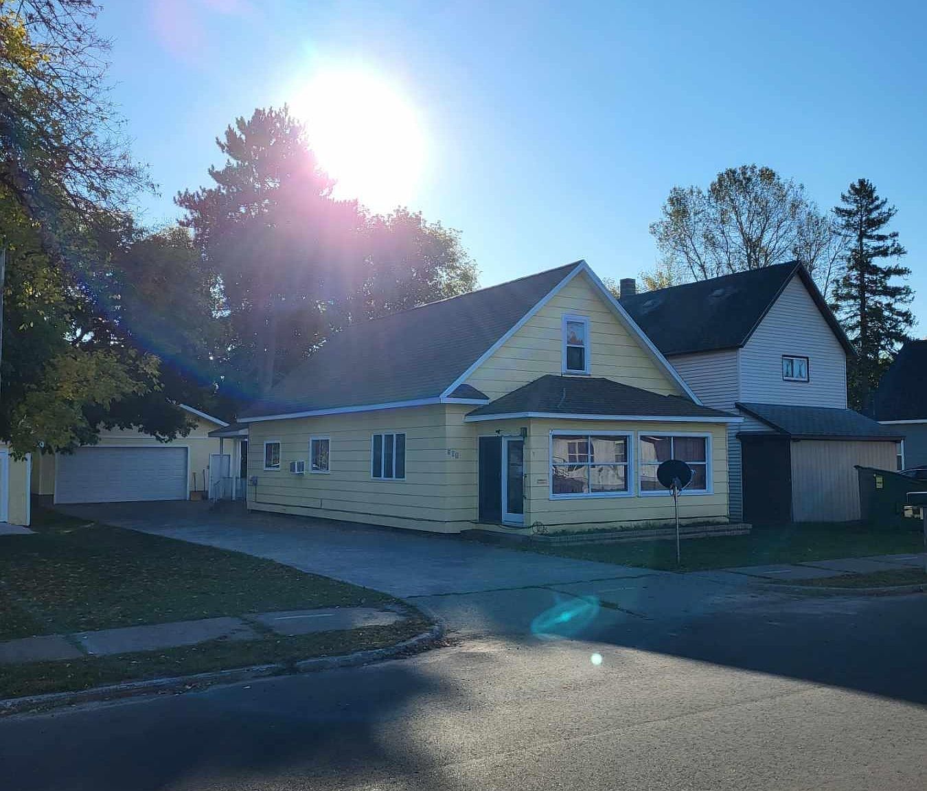 509 S Steel St, Ontonagon, MI 49953 Zillow