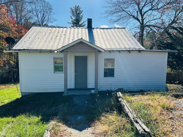 117 Wilson Ave, Galax, VA 24333