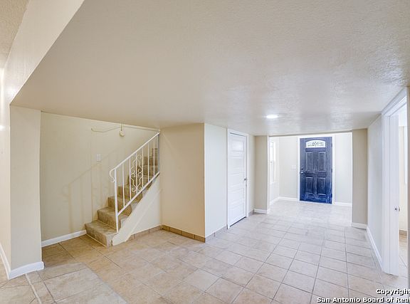 4th image of 10490 White Bonnet Rd
