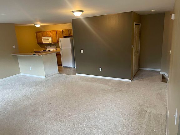 5th image of 594 Napa Valley Dr