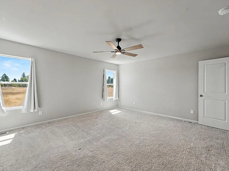 15065 Iverson Loop SE — Photo 34