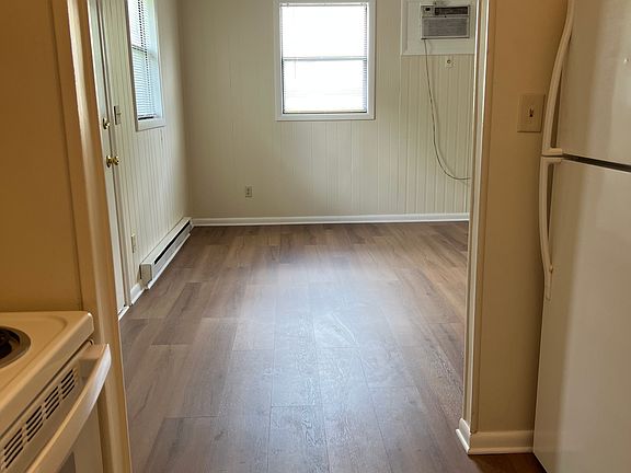 2nd image of 1201A Kirkwood Ave #A