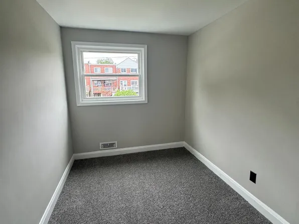 1376 Halstead Rd, Baltimore, MD 21234