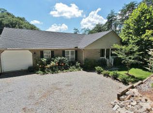 60 Inlet Dr, Wirtz, VA 24184