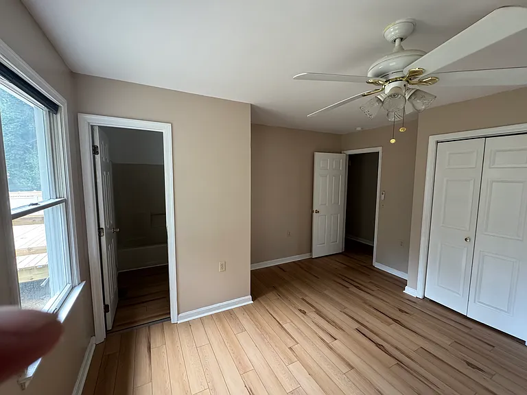 304 N Academy St — Photo 11