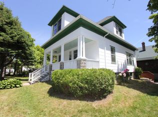 30 Powsland St, Portland, ME 04102