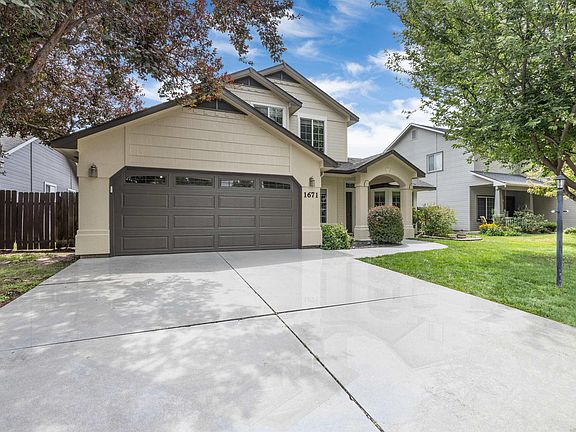 3rd image of 1671 W Apgar Creek Dr