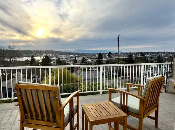 4435 Baker Ave NW #Top, Seattle, WA 98107