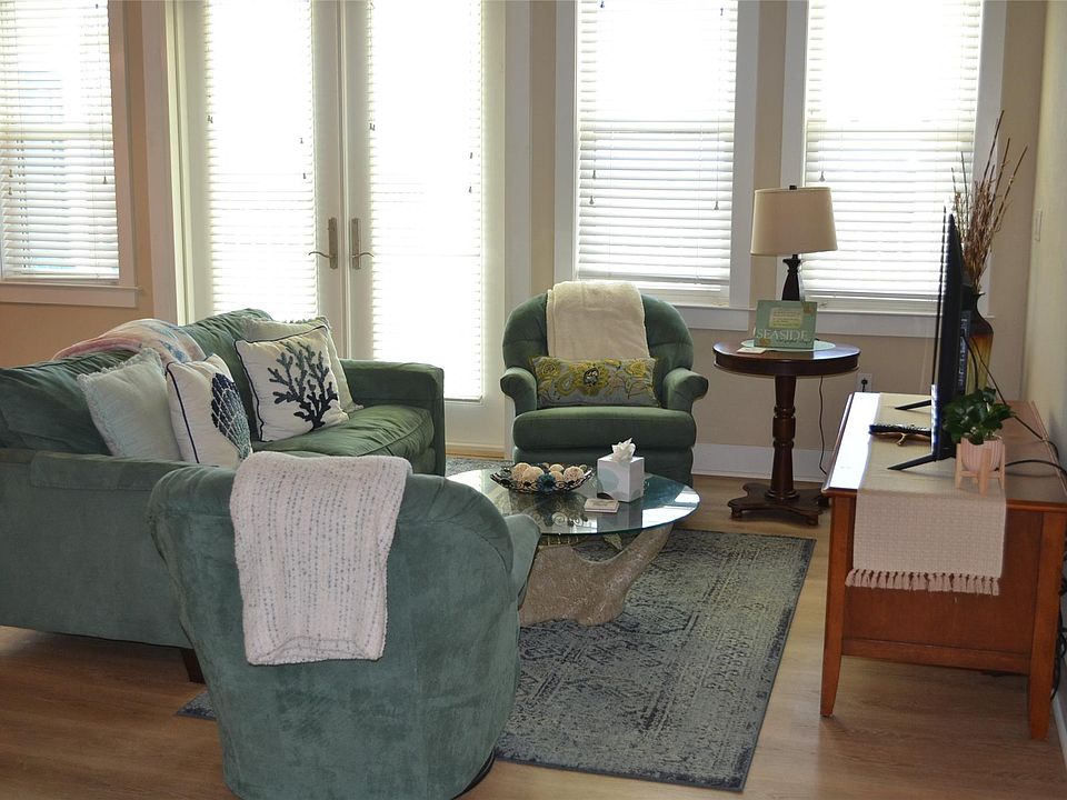 1st image of 4141 Pointe West Dr Unit 102