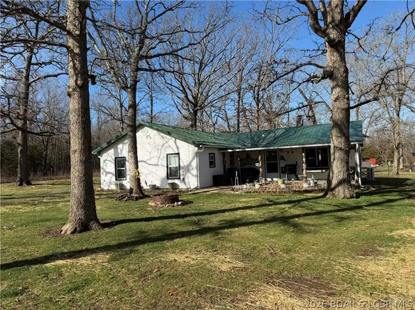 15887 County Road 18, Quincy, MO 65735