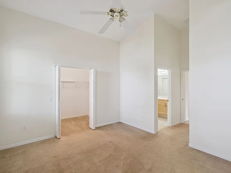 771 Wolf Creek St — Photo 10