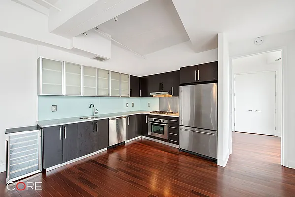 Rented by CORE | media 26