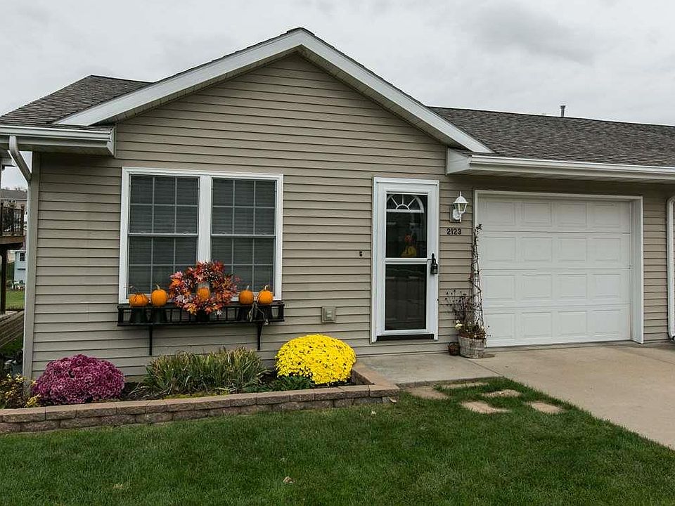 1st image of 2123 Golden Eagle Dr
