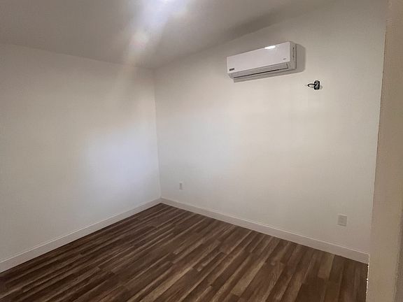 5th image of 1464 W 15th St #A